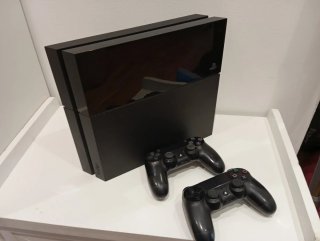 Sony PS4 (PlayStation 4) 500GB Nero