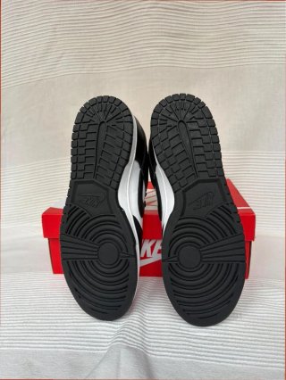 Nike Dunk Low Panda Talla 41