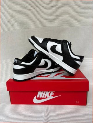 Nike Dunk Low Panda Talla 41