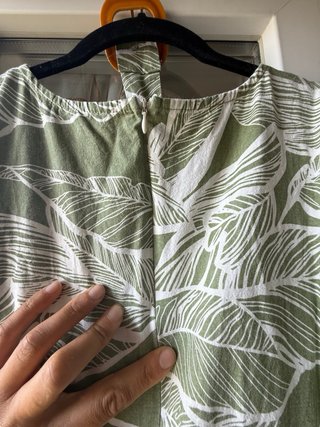 Mono verde estampado midi