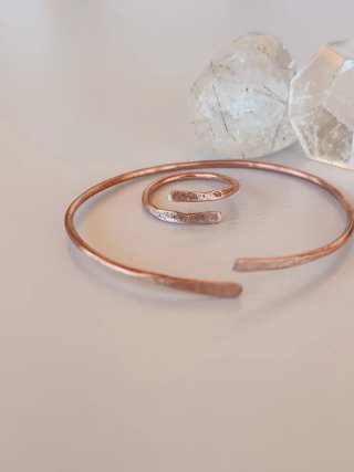 Conjunto artesanal Pulsera y Anillo de puro Cobre