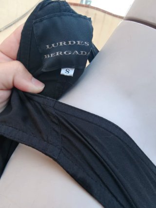 Mono Verano Negro es talla S pero amplio