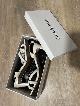 Sandalias Guapissima Talla 39 Blancas