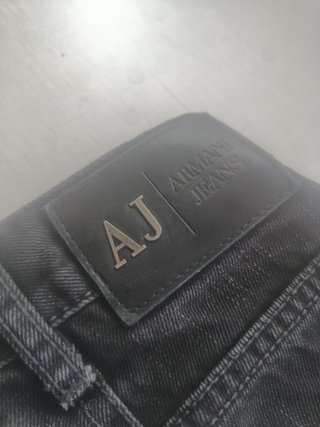 Pantalón vaquero Armani negro