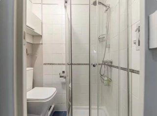 Se alquila habitación en piso compartido