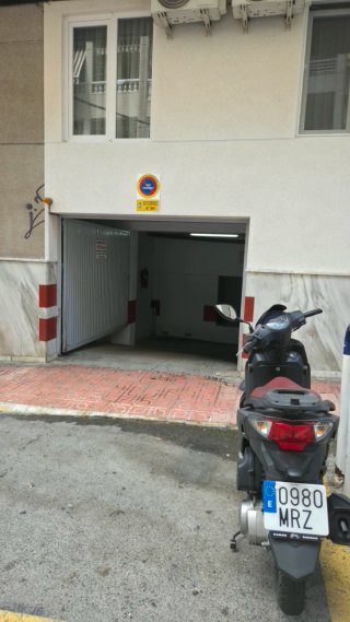 Plaza de garaje calle san pascual 210