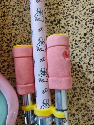 Patinete 2 Ruedas Hello Kitty