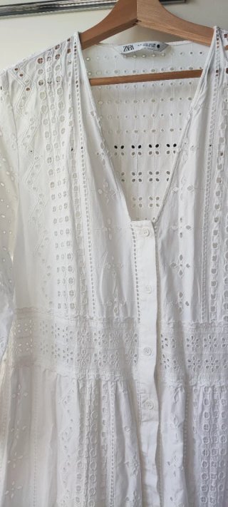 Vestido blanco largo Zara calado