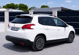 Peugeot 2008 Peugeot 2008 Allure 1.6 BlueHDi 120