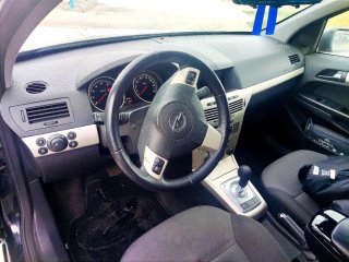 Opel Astra H