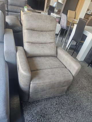 Sillón relax de piel con palanca