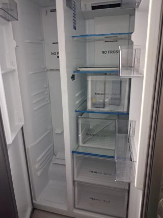 Nevera combi 2 puertas+ vajilla y vasos de regalo