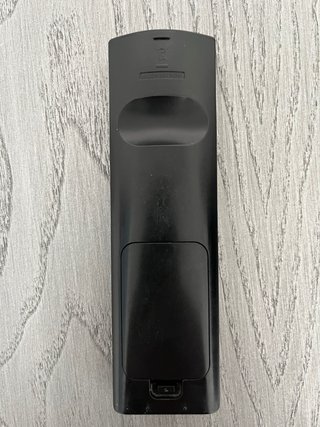 Barra de Sonido LG NB3520A 300W Subwoofer Inalamb.