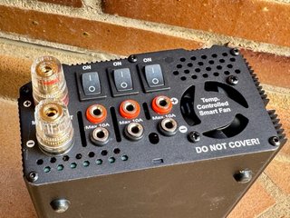 Fuente Alimentación 1200W Turnigy