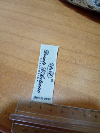 LOTTO ETICHETTE TESSILI PER CAPI D'ABBIGLIAMENTO