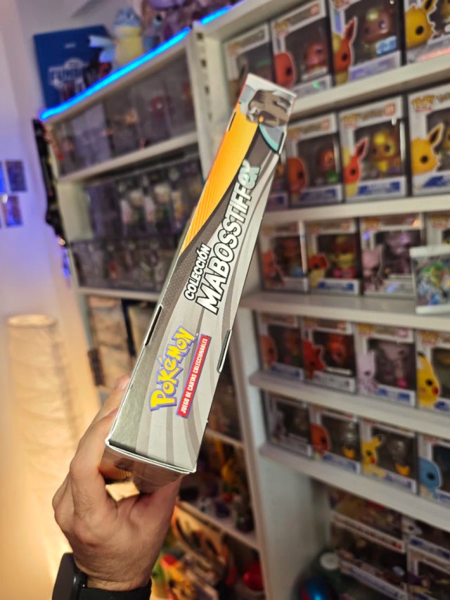 Colección Pokémon Mabosstiff EX Español