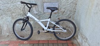 Bicicleta infantil Btwin blanca
