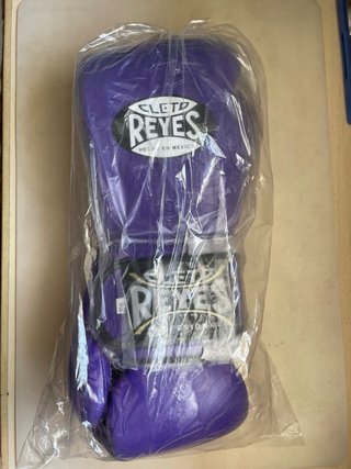 Guantes Boxeo Cleto Reyes Morado 14oz