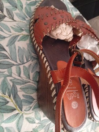 Sandalias Rodri de piel color Marrón