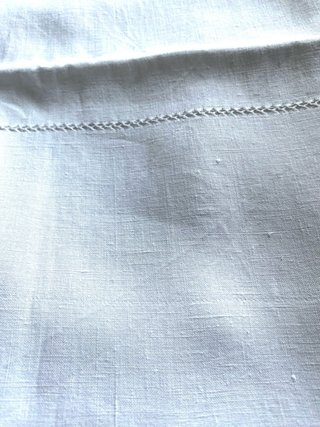 Lenzuolo singolo vintage con bordo uncinetto