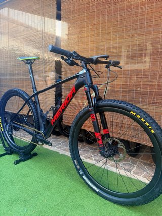 MERIDA CARBONO 29” FOX