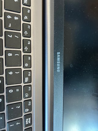 Portátil Samsung Galaxy Book (Modelo De 2025)