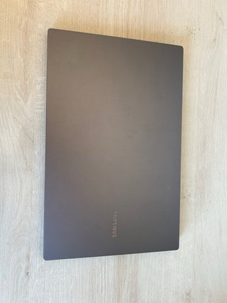 Portátil Samsung Galaxy Book (Modelo De 2025)