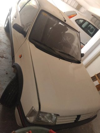 Peugeot 205 1990