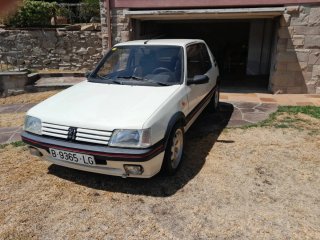 Peugeot 205 1990
