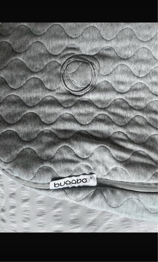 Saco Bugaboo gris recién nacido capazo