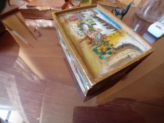2 Cajitas artesanales de cristal pintado y madera