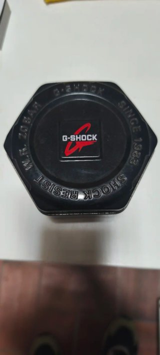 Casio G-Shock Negro y Amarillo
