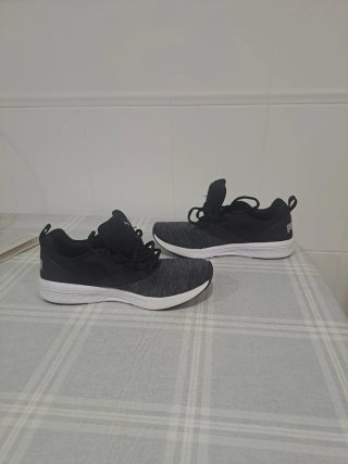 Zapatillas Puma NRGY Negro/Rosa