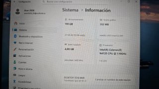 Portátil Acer TravelMate 18 Negro