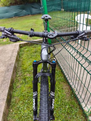 Mmr Rakish en perfecto estado se vende por no uso