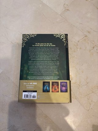 Los cuatro libros de la saga los Dioses del Norte.