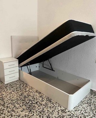 Base de cama de madera