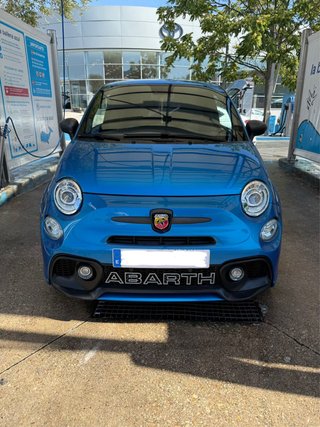 Abarth 595 2021