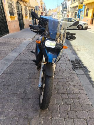 BMW G 650 GS Negra/Azul