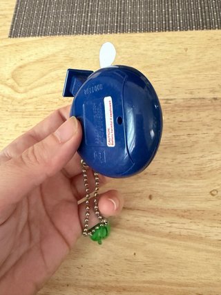 Tamagotchi Connection V4 (2006)