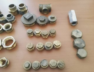 Piezas fontanería latón