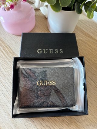 Tarjetero Güess Negro Estampado