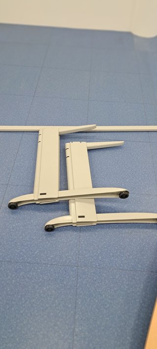 Mesa de oficina de madera rectangular