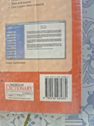 Libro de inglés initiative students book 2 bach