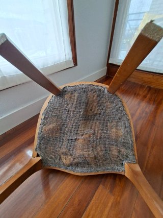 Butaca vintage tapizada estilo francés