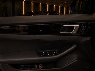 Porsche Panamera 4 Sport Turismo 10 Years Edition