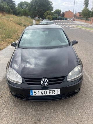 Golf 5 Volsvagn motor 2.0L 2004