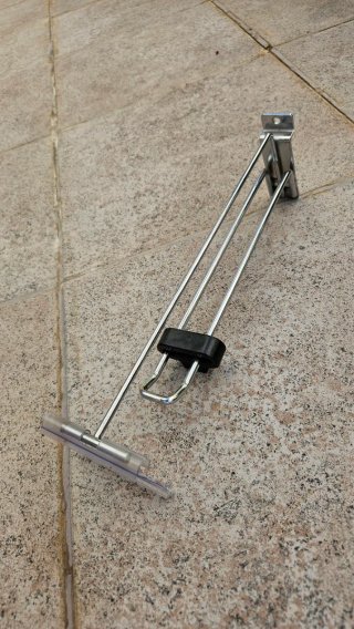 Gancho doble panel lama 25cm + cartela + candado