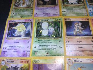 275 carte Pokémon con Vintage