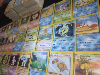 275 carte Pokémon con Vintage